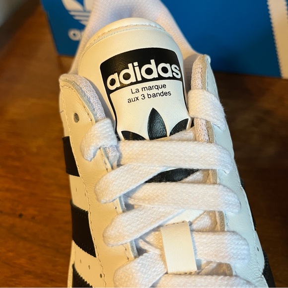 ADIDAS Women's White Superstar XLG Shoes - Picture 5 of 11